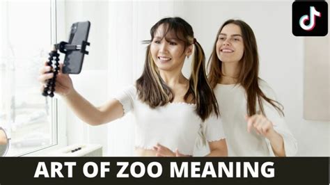 art of zoo tiktok meaning: How does the art of TikTok reflect our society's fascination with confinement and freedom?